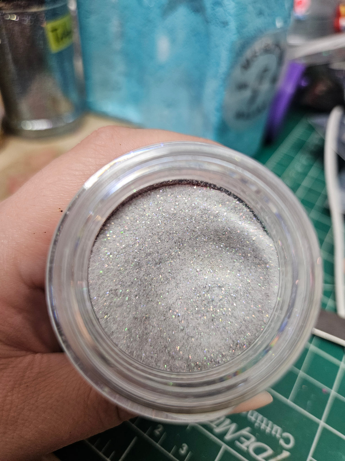 Dust-fine