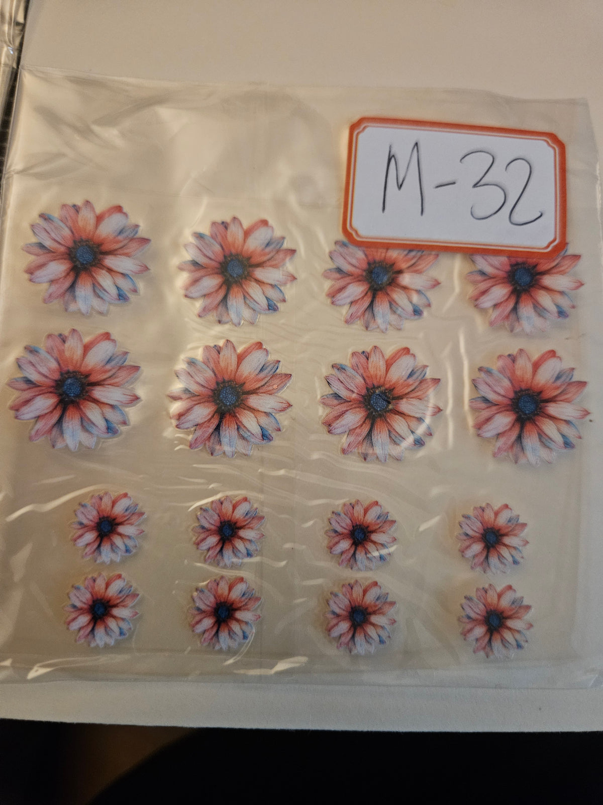 M32