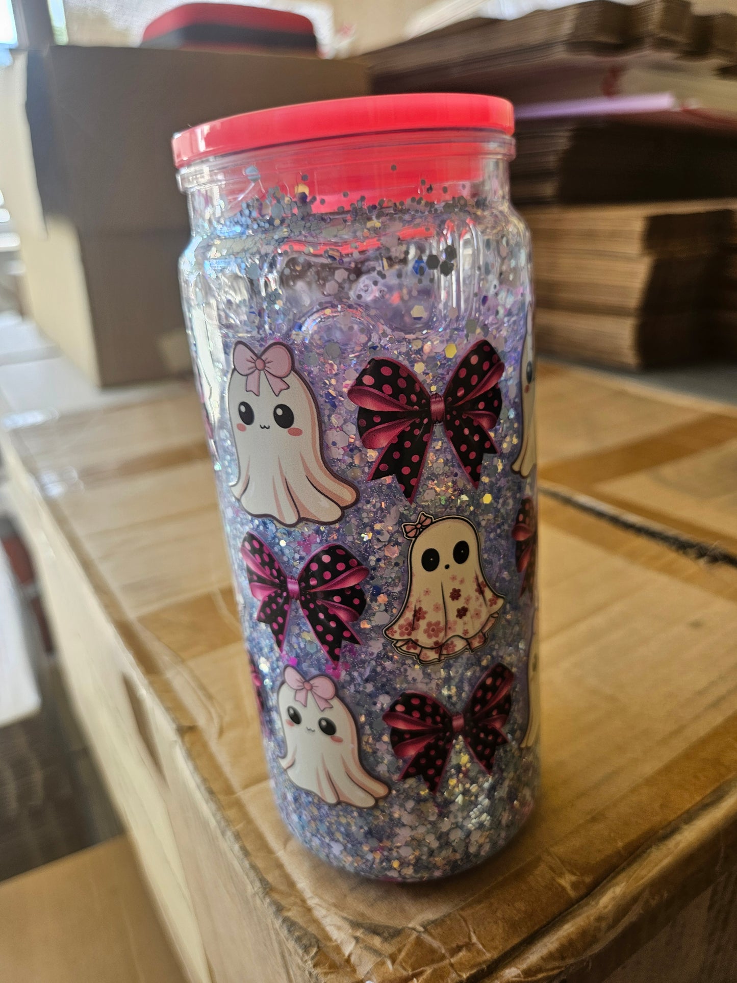 20oz pink bow