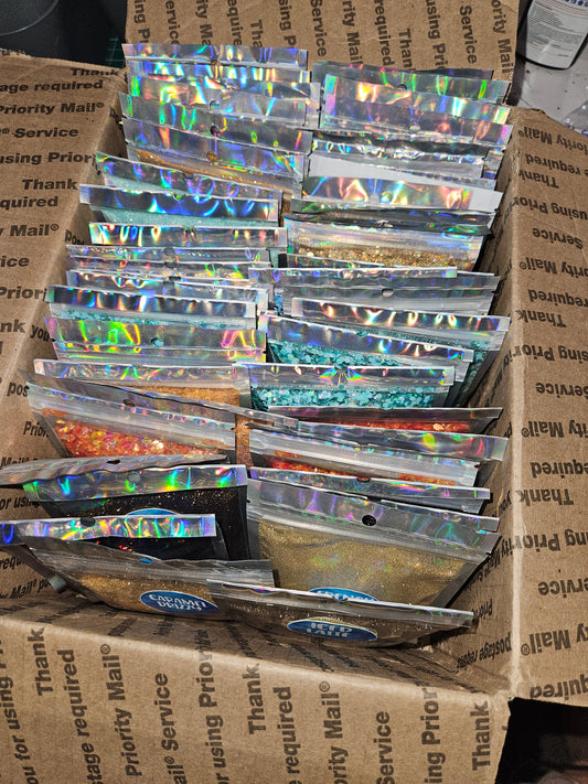 2oz Mystery glow glitter- no lable